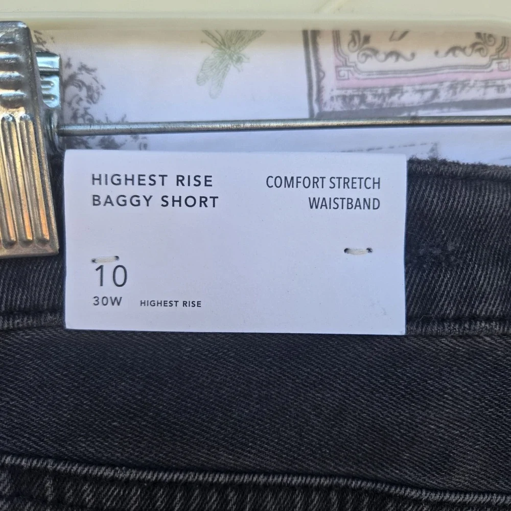 American Eagle Denim Shorts Women's Size 10 Black Highest Rise Baggy Short NWT